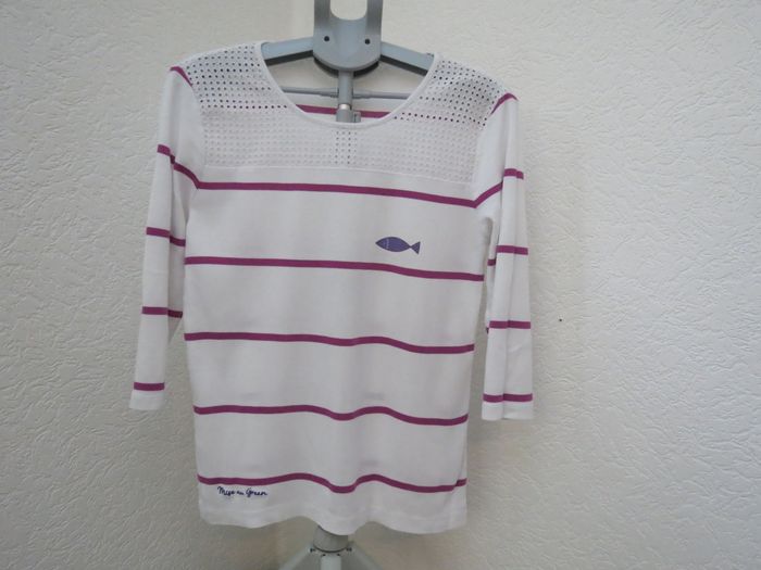 Pull / marinière Mise au Green – blanc rayé framboise – détails ajourés – T5😍