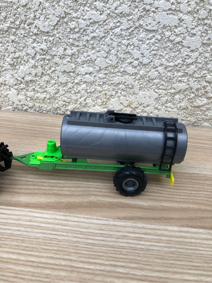Tracteur et remorque citerne bon état environ 30 cm - photo numéro 4