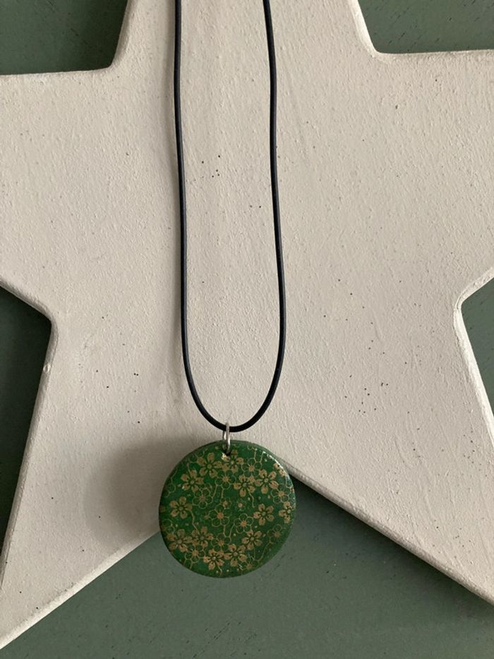 Collier pendentif - photo numéro 2