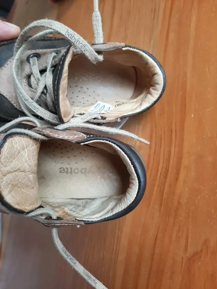 Babybotte chaussures montantes de marche mixte pointure 22 - photo numéro 9