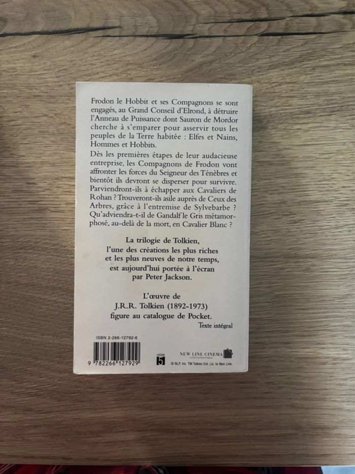 Livre Le seigneur des Anneaux - photo numéro 2