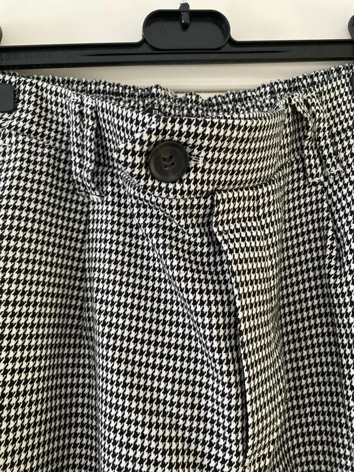 Pantalon carotte motifs pieds de poules bershka M - photo numéro 2
