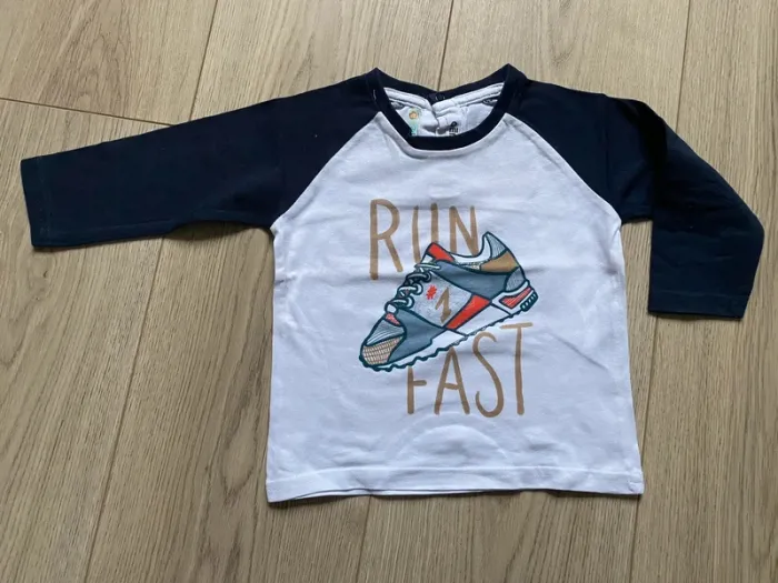 Tee shirt