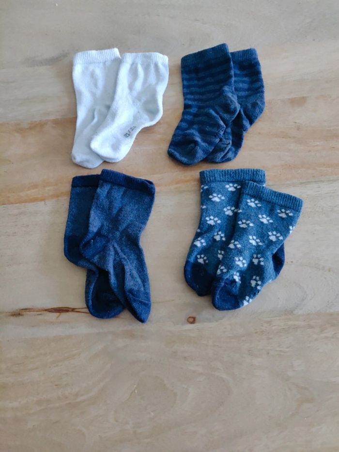 Lot de 4 paires de chaussettes 21-23