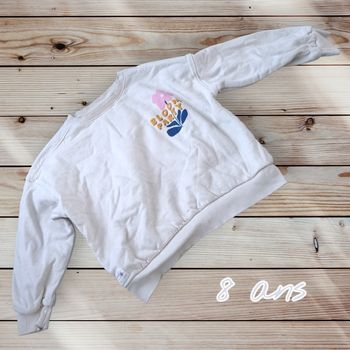 🌼 Sweat doux & confortable Kiabi – 8 ans 🌼
