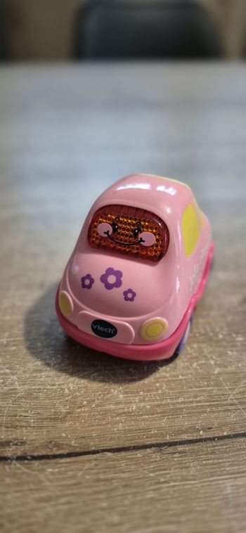 Capucine Jolie citadine Tut Tut Bolides 