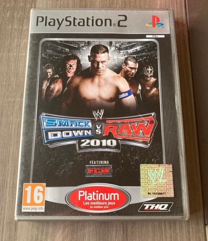 jeu Ps2 Smack Down VS Raw - photo numéro 1