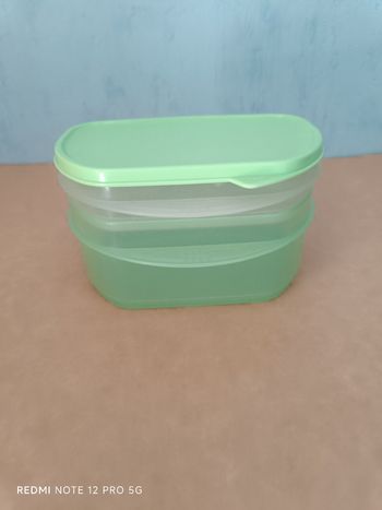 Boite demi-lune Tupperware ( 2 étages)