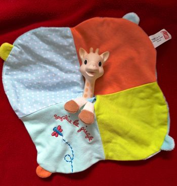 DOUDOU HOCHET SOPHIE LA GIRAFE - VULLI