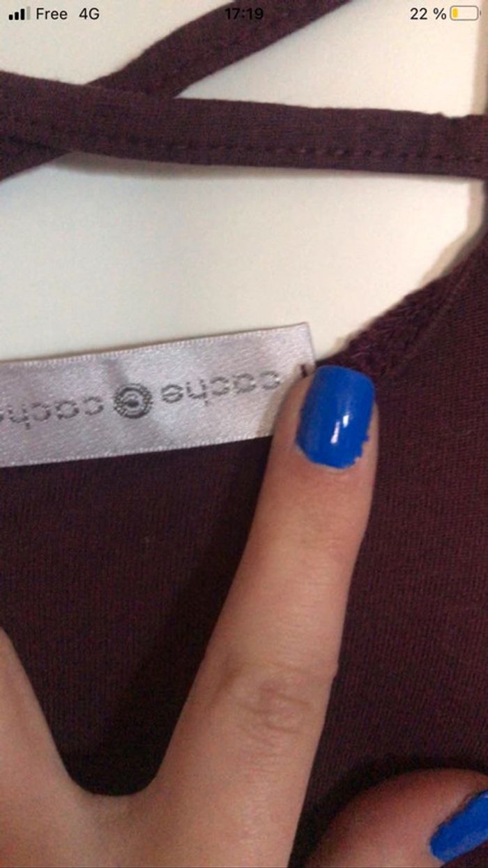 Haut bordeau 👚 - photo numéro 5