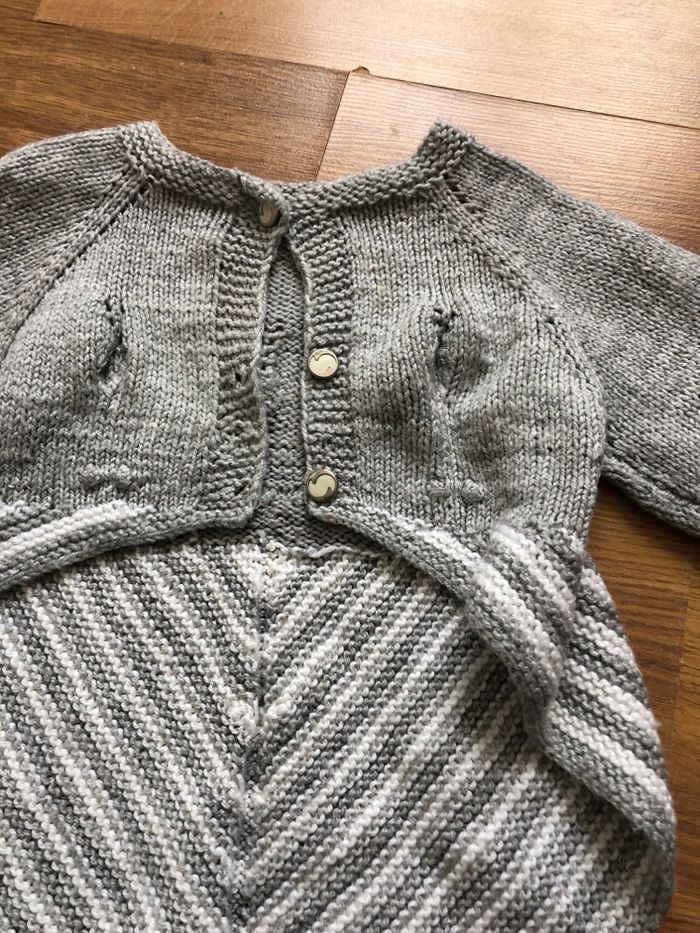 Gilet gris en laine - photo numéro 2