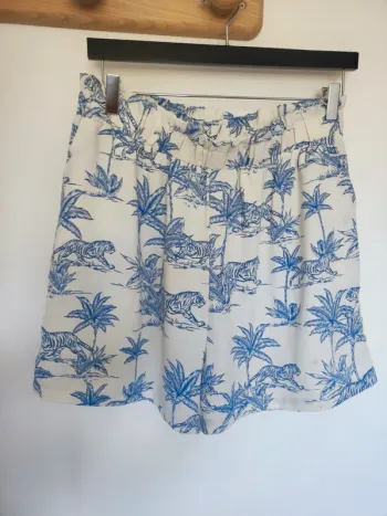 Short XL