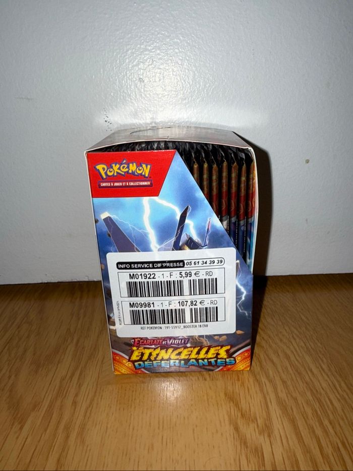 Demi display Pokémon Ev09 Étincelles déferlantes non scellée - photo numéro 2