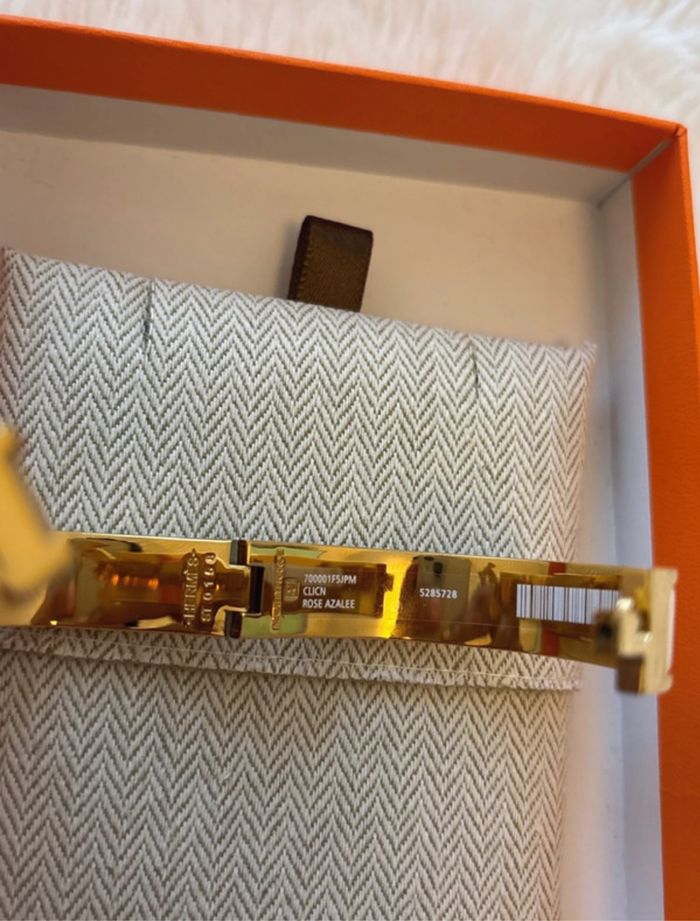 Bracelet Hermès Clic H - Taille PM - Blanc/Or - Très bon état avec boîte et facture - photo numéro 7