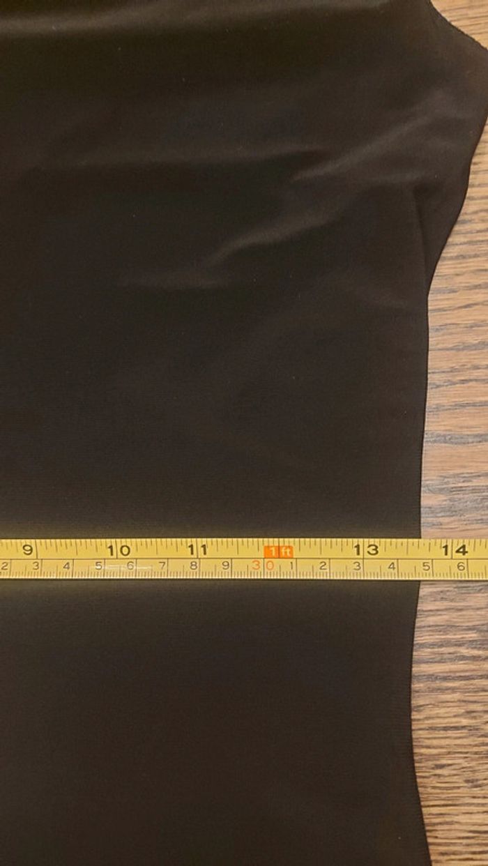 Robe noir elegant t 1 (36) Inset - photo numéro 16