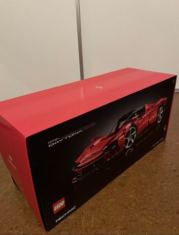 Lego Technic 42143 neuf