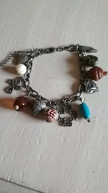 Bracelet breloques fantaisie