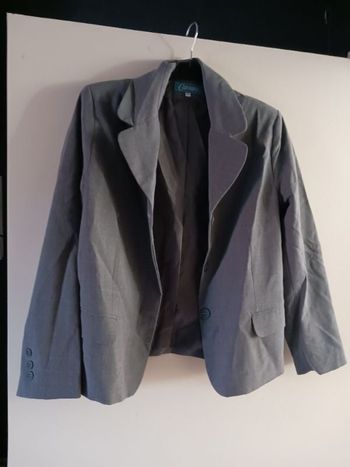 Blazer gris taille 40