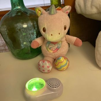 Licorne interactive Maé ma licorne à câliner