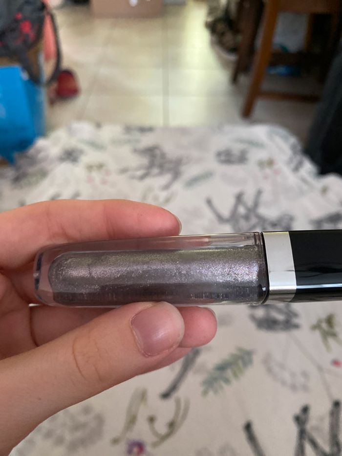 Laque à lèvres scintillante teinte 370 Silver Surf Marc Jacobs. - photo numéro 4