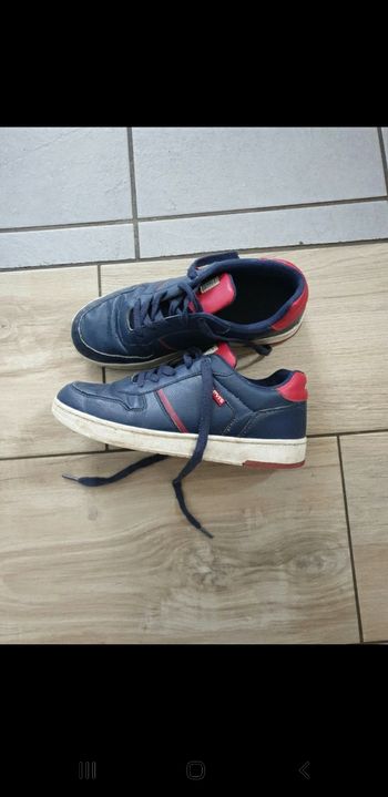 Chaussures baskets levis 37