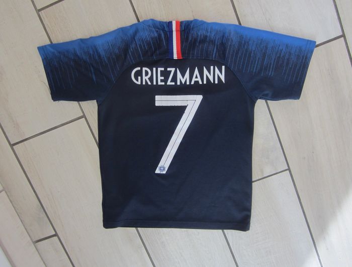 Tee shirt Nike "Griezmann 7" - photo numéro 2