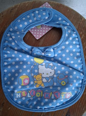 Bavoir bébé Hello kitty