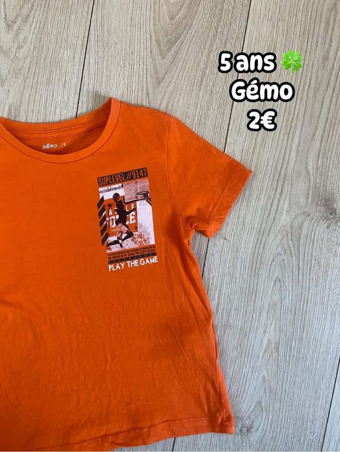 T-shirt 🍀 5 ans 🍀 Gémo