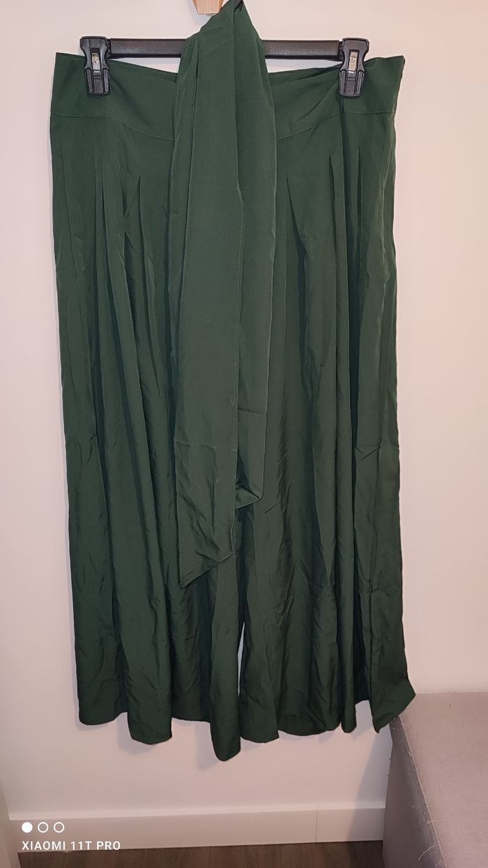 Pantalon vert émeraude, jambes très large, taille XXL,  comme neuf