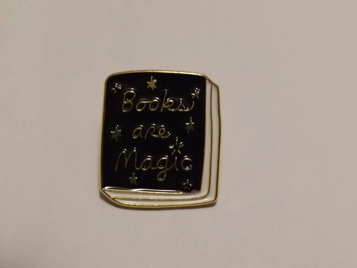 Pin's au choix - photo numéro 2