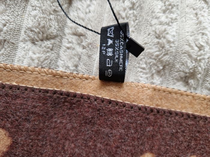 Écharpe Céline chocolat - photo numéro 6