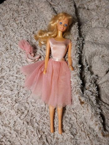 Barbie vintage robe rose de danseuse