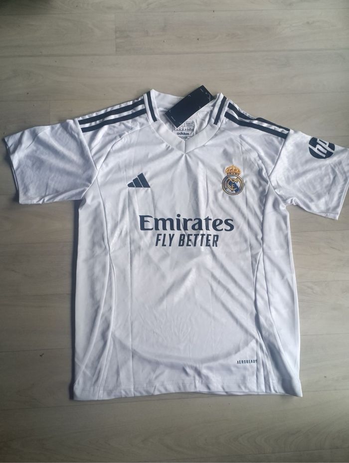 Ensemble Real Madrid NEUF - photo numéro 4