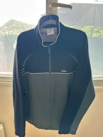 Survêtement, Adidas complet
