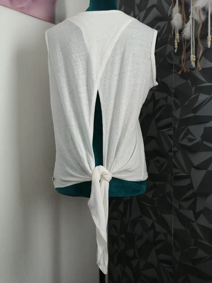 Haut blanc imprimé rosace mandala ouvert dans le dos / roxy / (M) - photo numéro 2