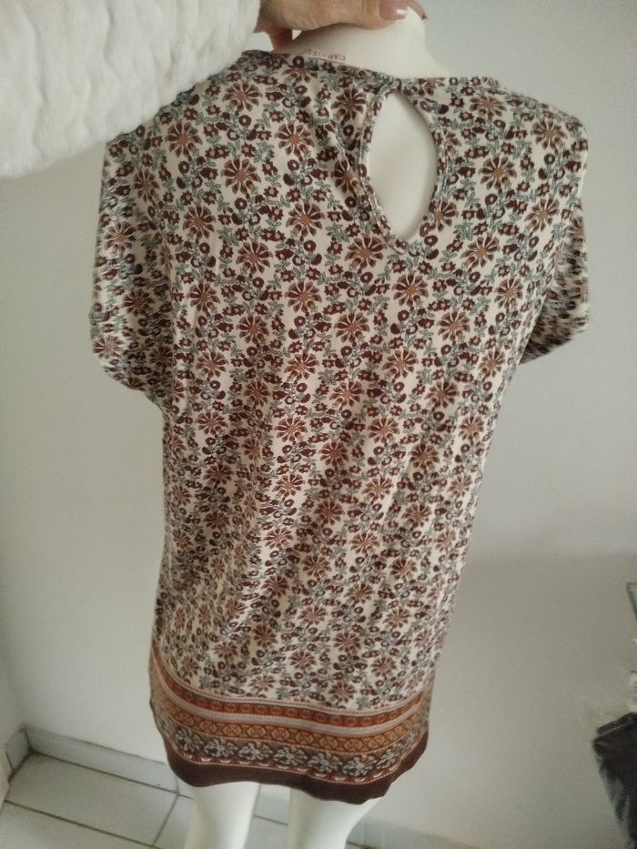 #kytie40femme. Tee-shirt taille 40 - photo numéro 5