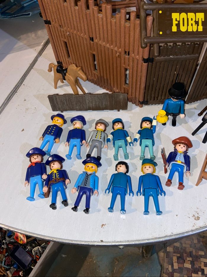 Playmobil fort bravo - photo numéro 2