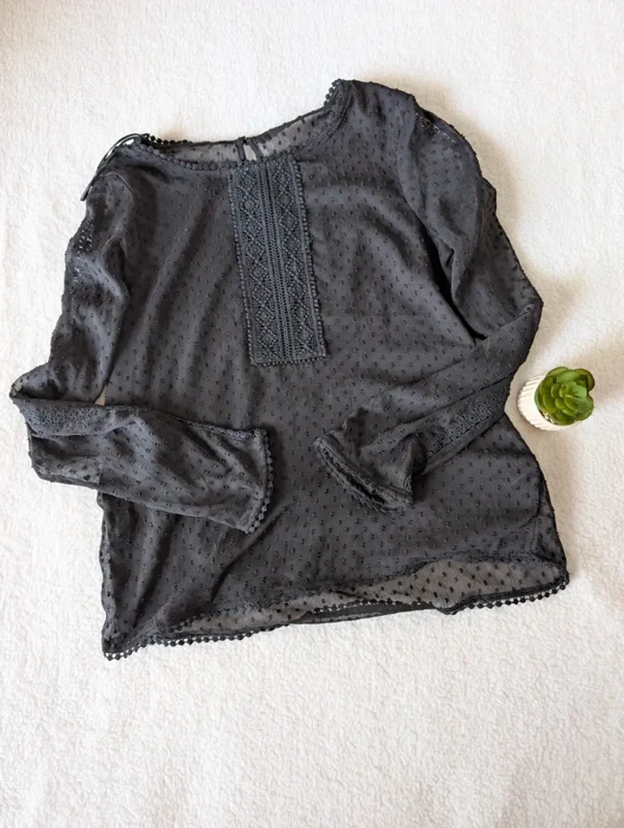 🖤 Blouse noire détails dentelle TEX - 36/S - photo numéro 2