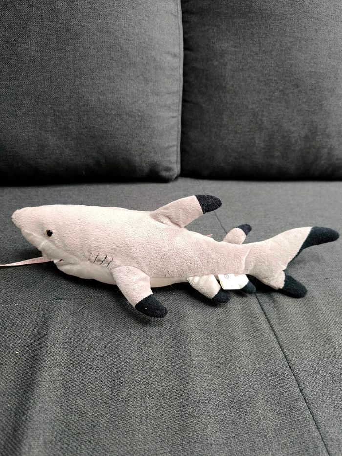 Peluche requin