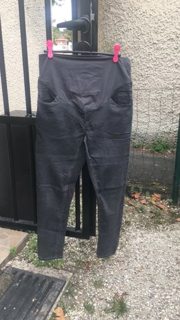 Jeans de grossesse