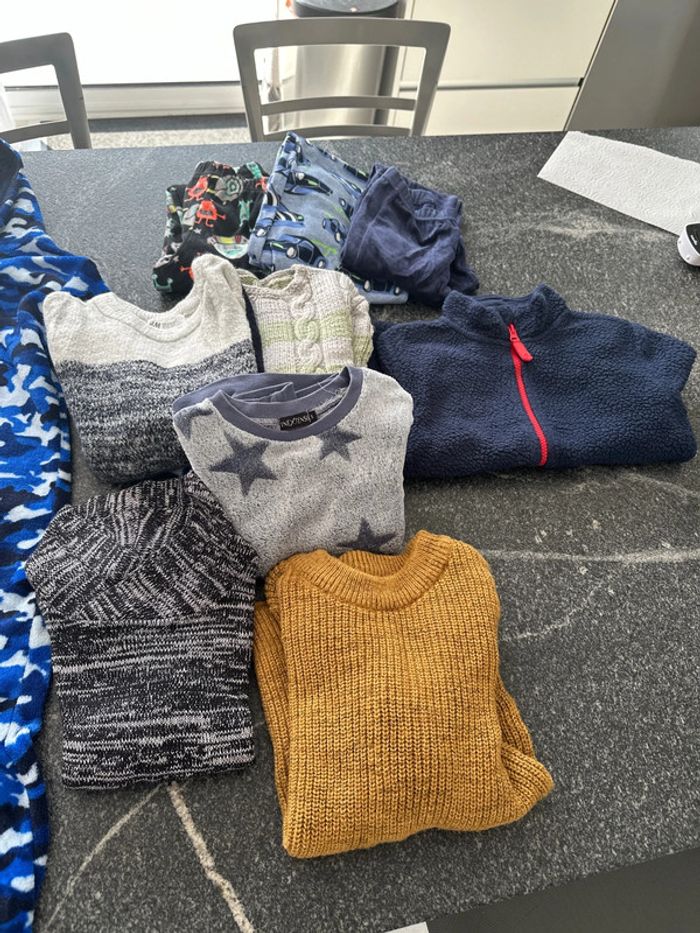 Lot de vêtements chauds 5 ans très bon état - photo numéro 3