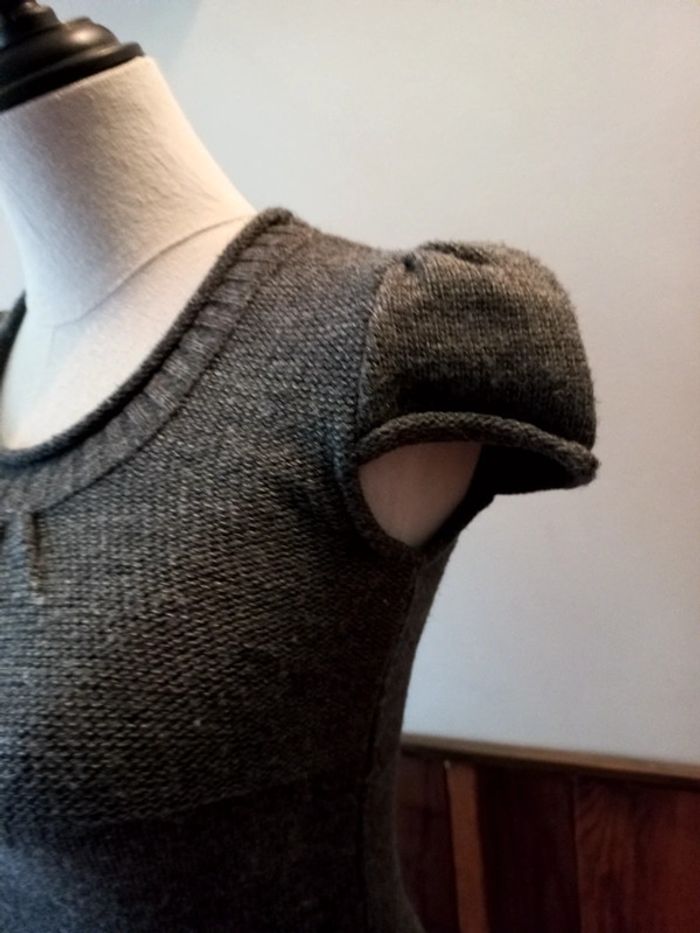 Pull long gris manches courtes - photo numéro 4
