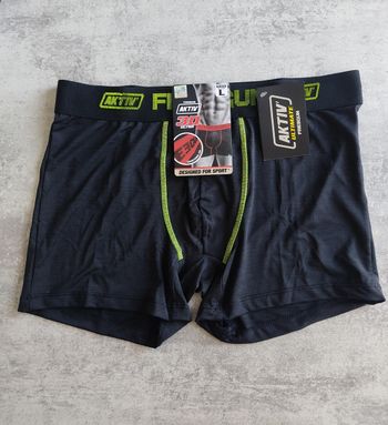 Lot 3  Boxer Freegun