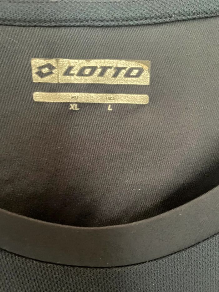 T-shirt lotto taille L - photo numéro 3