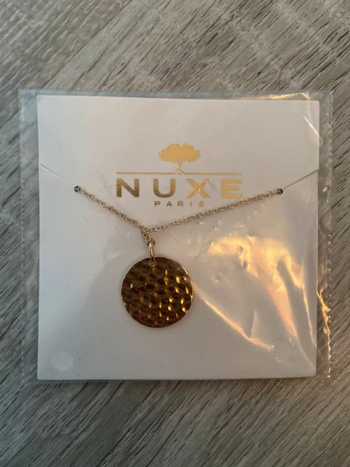 Sautoir collier nuxe doré