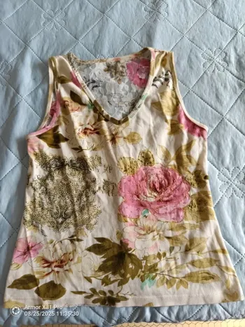 Débardeur fleurs dentelle 36