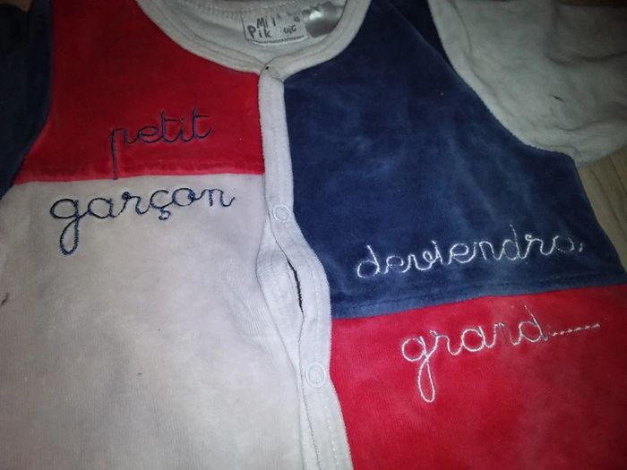 Pyjama en velours en excellent état - photo numéro 2