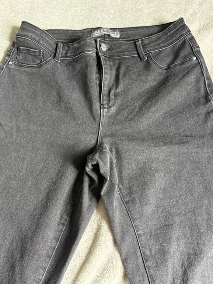 Jeans slim taille 42 - photo numéro 3