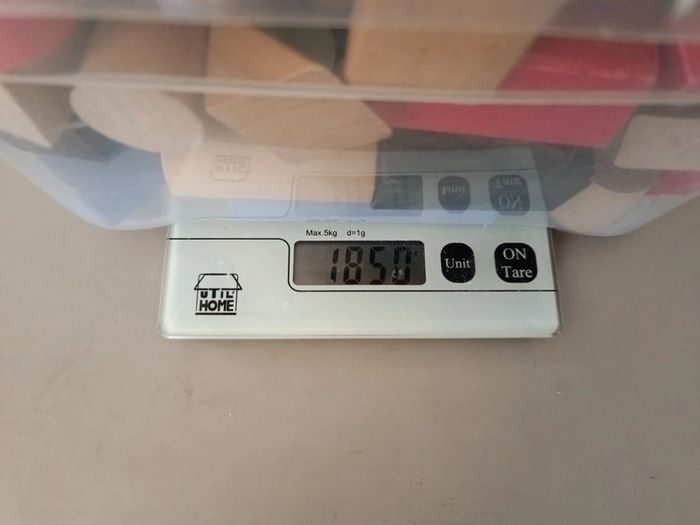 98 Cubes de construction en bois avec 5 couleurs. - photo numéro 3