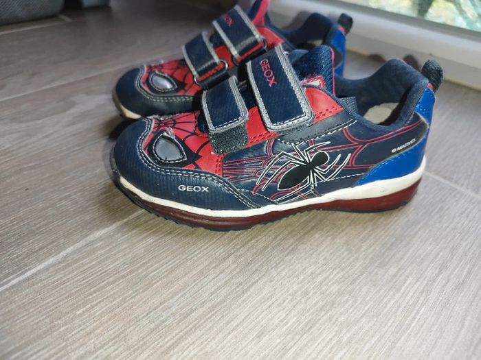 Geox lumineuse garçon spiderman